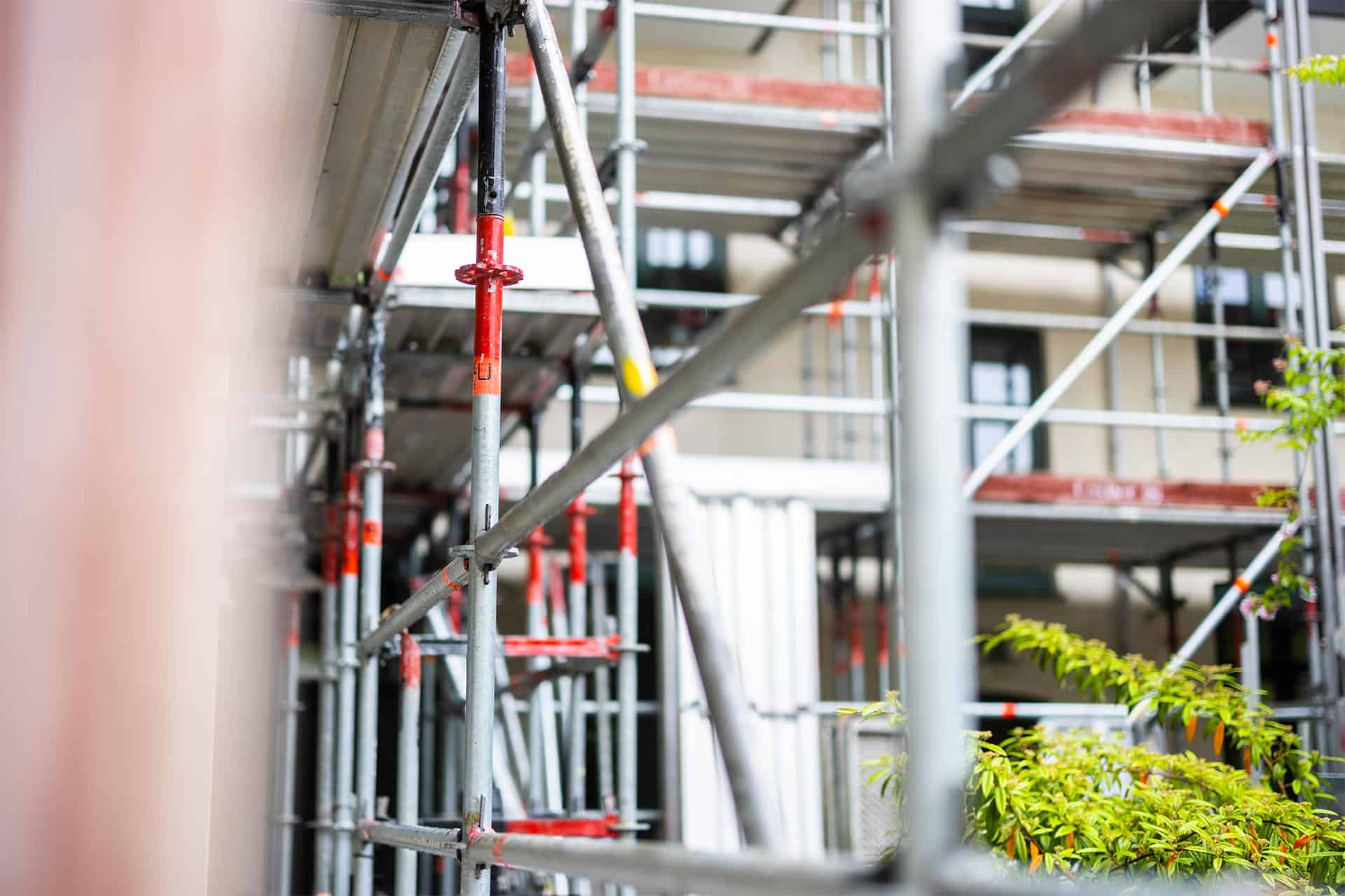 Udlejning af stillads til renoveringsprojekt
